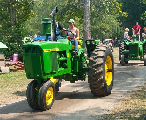 John Deere 4020 Diesel - a photo on Flickriver