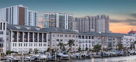 MAA Harbour Island Luxury Apartments for Rent in Tampa, FL