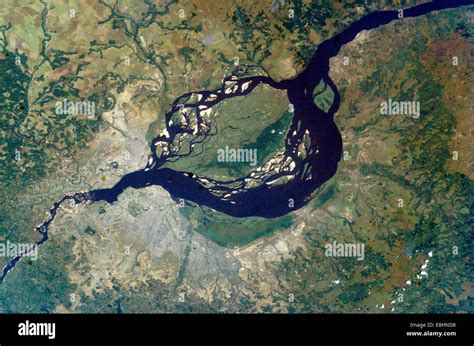 Brazzaville, Kinshasa, Congo River Stock Photo - Alamy