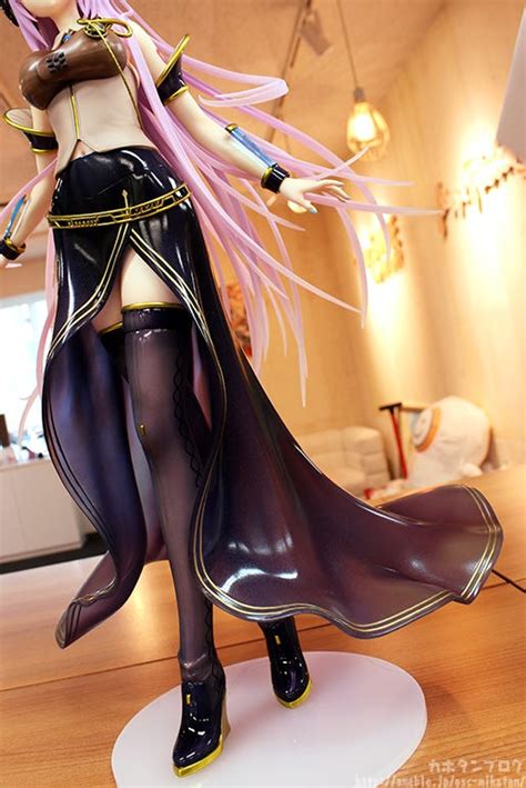 Kahotan's Blog | GOOD SMILE COMPANY Figure Reviews | Megurine Luka V4X ...