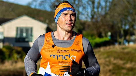 Kevin Sinfield going the extra mile in 24-hour charity challenge for MND | Rugby League News ...