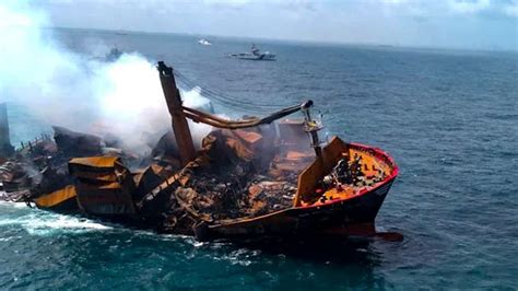 X-Press Pearl cargo ship sinks off Sri Lanka amid fears of environmental disaster - Sri Lanka