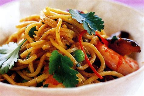 Singapore noodles - Recipes - delicious.com.au