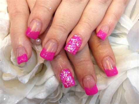 Full set of acrylic nails with pink gel polish and glitter… | Flickr
