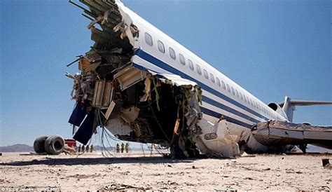 Video: Boeing 727 crashed in Mexico desert in behalf of…science – Daniel Irimia