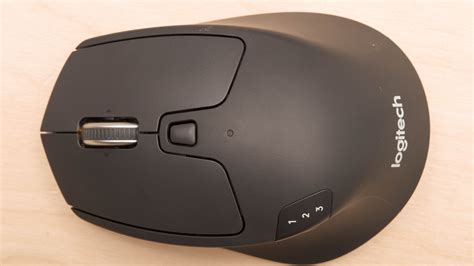 Logitech M720 Triathlon Review - RTINGS.com