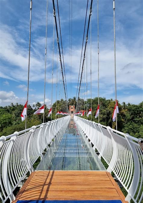 Jembatan Kaca Bali – Gianyar – DreamWell Indonesia