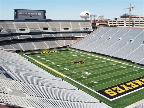 Iowa Hawkeye Football, Iowa Hawkeyes, Iowa City, Football Stadiums ...