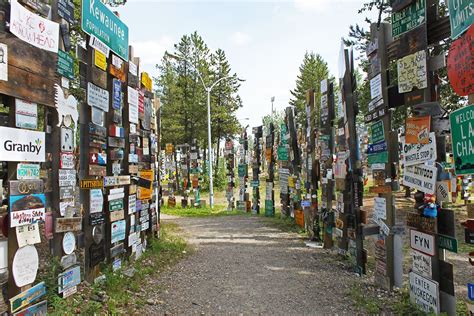 Watson Lake Signpost Forest - Yukon Territory Information