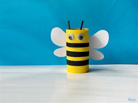 Easy & Fun Toilet Paper Roll Bee Craft! - Mom Does Reviews