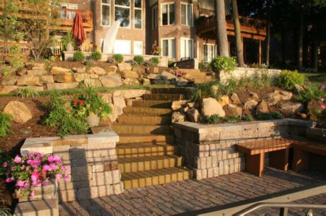 Building a Hardscape: Choosing Your Materials - Eagleson Landscape Co.