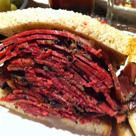 Stuff I Ate: Get the Pastrami! (2nd Ave Deli)