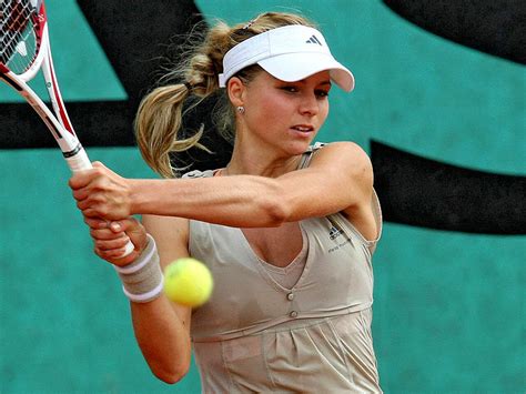 TENNIS PLAYERS WALLPAPERS: Maria Kirilenko Wallpapers