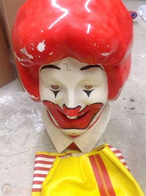 Original 1977 Ronald McDonald Head w/ Coat for Helium Balloon Tank ...