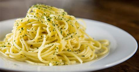 How to Reheat Pasta: Simple Tricks to Keep It Creamy & Tasty - Kitchenous