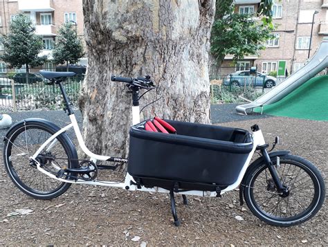 quickerbybike.com: Douze F1 family cargo bike review (now Douze V2)