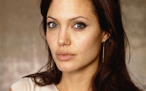 Angelina Jolie Close Up Hd Images Wallpaper, HD Celebrities 4K ...