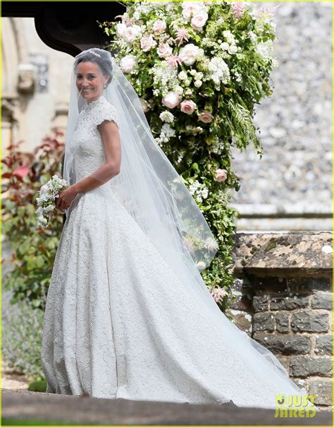 Pippa Middleton Is Married - See Her Wedding Photos Here!: Photo 3901892 | James Matthews, Pippa ...