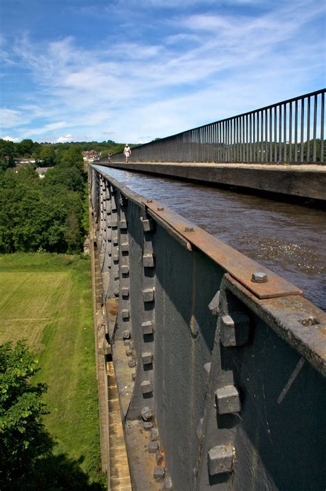 7tripsOn.com | Pontcysyllte Aqueduct, Wales in Pictures