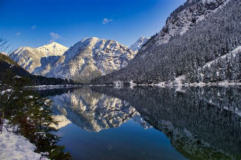 Download Winter Nature Reflection Mountain Lake HD Wallpaper