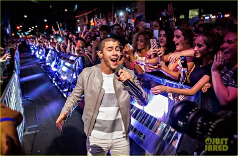 Full Sized Photo of nick jonas performance muchmusic video awards 2016 ...