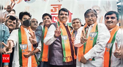 Maharashtra: BJP leaders choose to stay mum on crisis in Shiv Sena ...