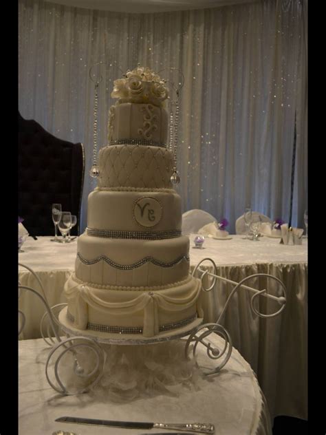 Romantic Cinderella wedding cake by suziesweetcakes.ca | Cinderella wedding cake, Wedding cakes ...