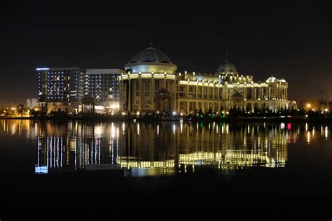 Photo essay: Dushanbe at night - CABAR.asia