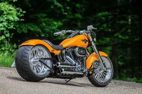 Harley Davidson Softail Fat Boy Custom by Rick's motorcycles - Review