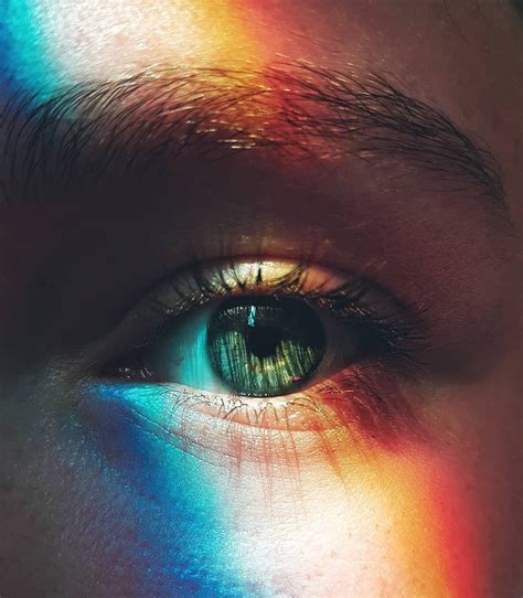 Eyes + rainbows = 💃#phoneshot | Memes apaixonados, Memes, Olhos