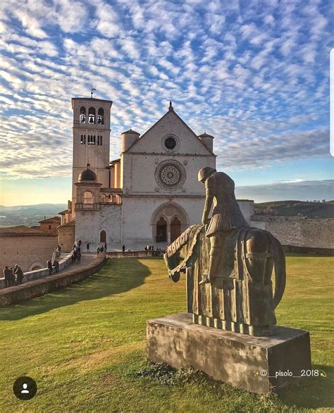 what type of landform is italy #italylandscape | Luoghi, Luoghi di vacanza, Umbria italia