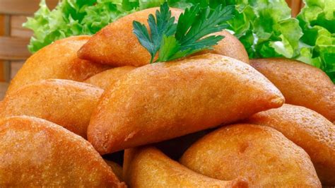 9 secretos para hacer empanadas de masa de maíz · La Guía de Caracas