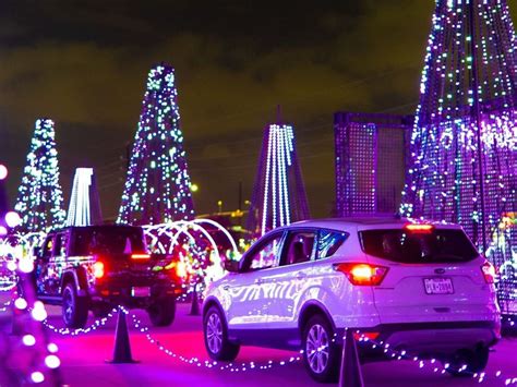 Spectacular new drive-thru Light Park will electrify Frisco for 2023 holidays - CultureMap Dallas