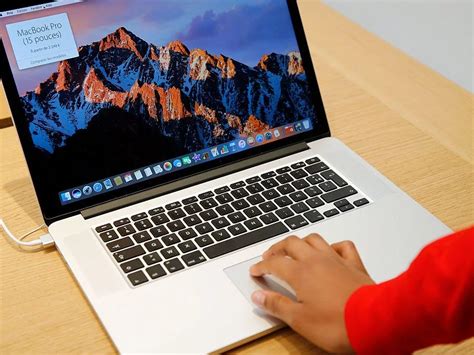 How Much Does it Cost to Replace Trackpad On Macbook Pro - DeviceMAG