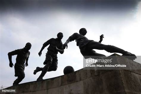 Sir Stanley Matthews Statue Photos and Premium High Res Pictures ...