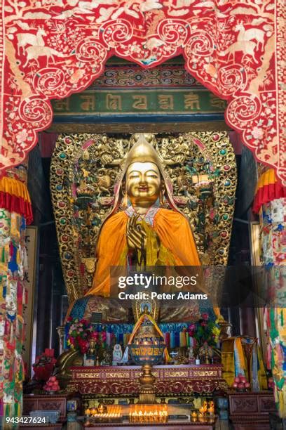 259 Lama Temple And Sculpture Stock Photos, High-Res Pictures, and Images - Getty Images