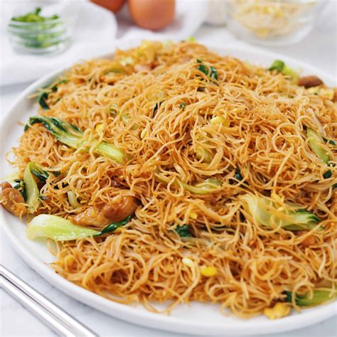 Bihun Goreng Fried Vermicelli (30-min. Recipe) - Christie at Home