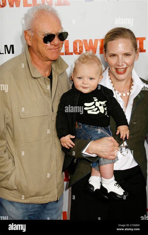 Malcolm mcdowell wife kelley son hi-res stock photography and images - Alamy