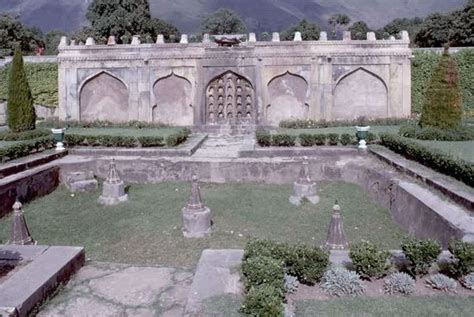 Nishat Bagh | Archnet | Srinagar, Outdoor, Outdoor decor