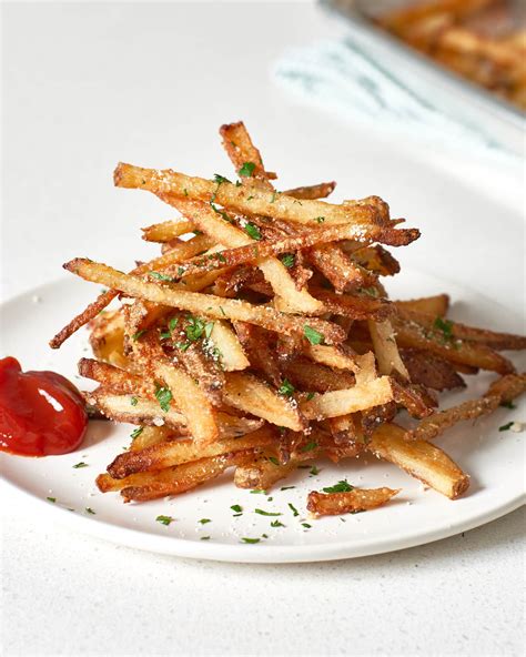 Recipe: Garlic Parmesan Fries | Kitchn