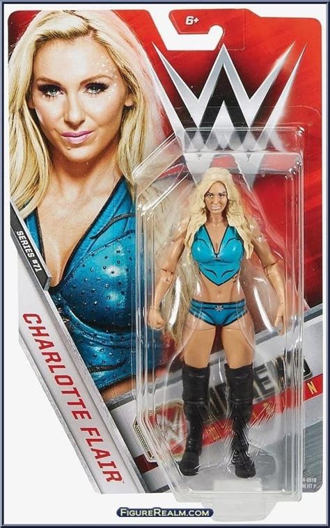 WWE FIGURE CHARLOTTE FLAIR