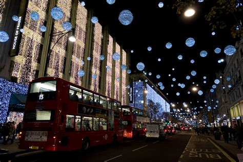 London Christmas Lights 2024-2025 - Rove.me