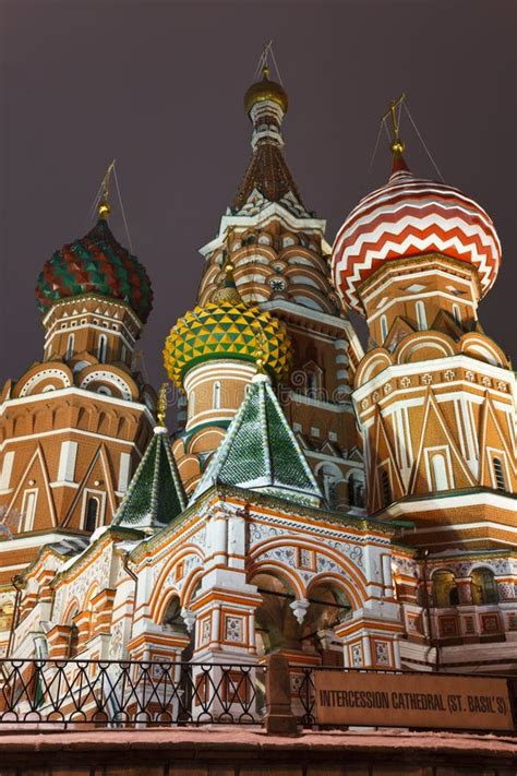 St. Basil S Cathedral on Red Square, Moscow Stock Image - Image of ...