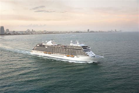 First Look: Seven Seas Splendor | CruiseInd