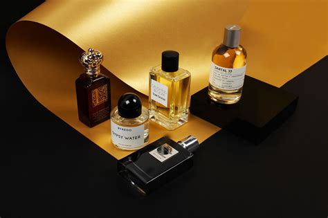 Check out my @Behance project: “scent photography” https://www.behance.net/gallery/57010033 ...