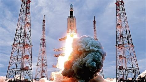 Chandrayaan-3 sets off on a long journey to the Moon | Latest News India - Hindustan Times