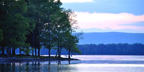 Chickamauga Dam Fishing (Chattanooga) | The Adventure Collective