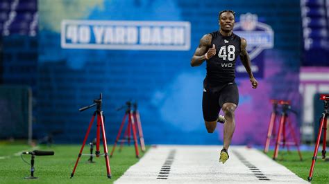 Henry Ruggs III just misses beating 40-yard dash record at combine