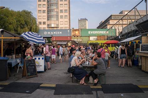 Five great Berlin food markets | Peeking Duck | Berlin food, Berlin ...