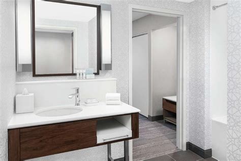 Hampton Inn & Suites Chicago-Downtown, Chicago (IL) | 2022 Updated ...